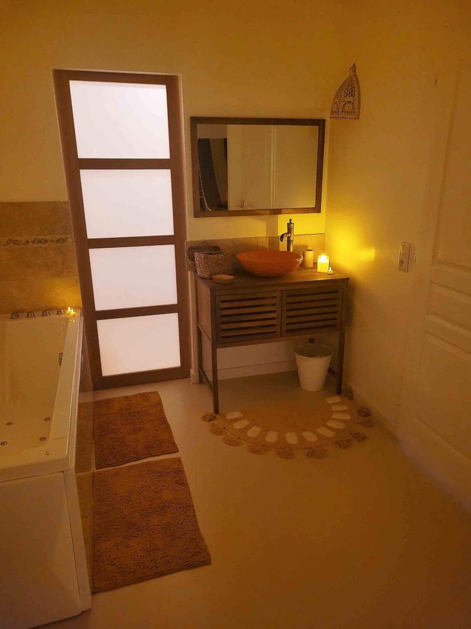 Dream Of Mediterranean House, Jacuzzi, Bbq, Delices Ensoleilles 萨特鲁维尔 外观 照片